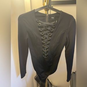 Cross cross detailed body suit